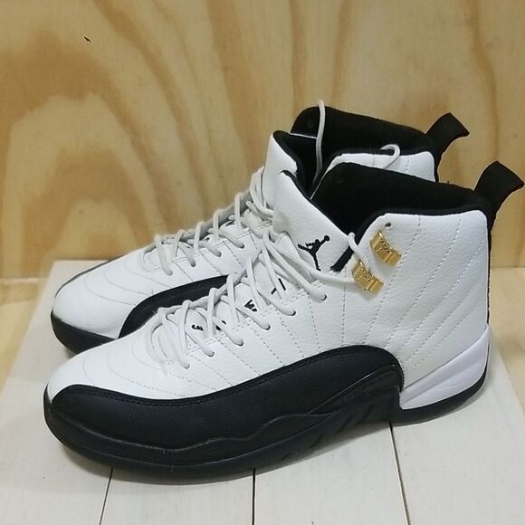 Air Jordan 12 Retro Taxi (2013) Sneakers - Mens 9 1/2, Wmn's 10 1/2